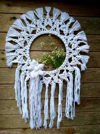 Macrame slunce s květinou, průměr 42 cm, 980 kč